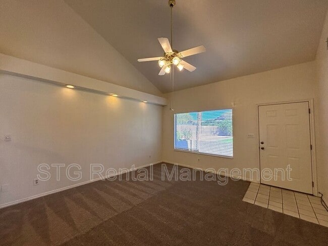 Building Photo - 777 S 400 E