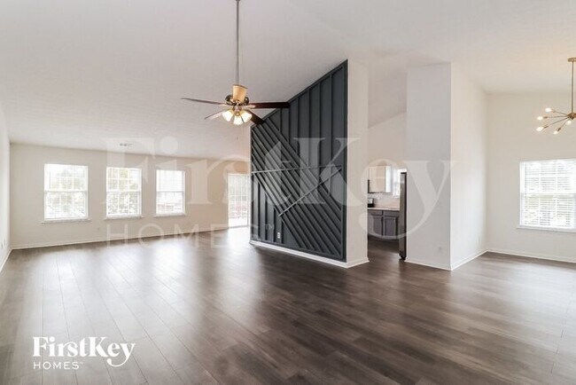 Building Photo - 1636 Daisy Cove Cir