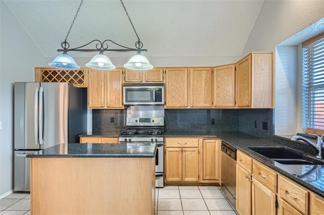 Building Photo - 809 Steadman Dr
