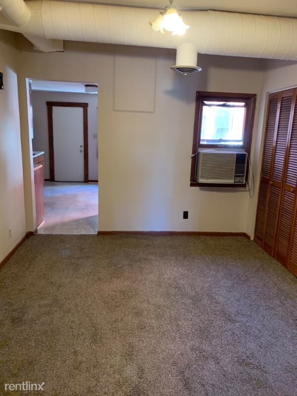 Building Photo - 229 3rd St