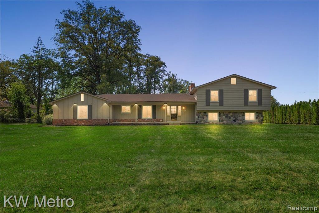 Primary Photo - 5570 Forman Dr