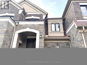 Building Photo - 16 Donnacona Dr