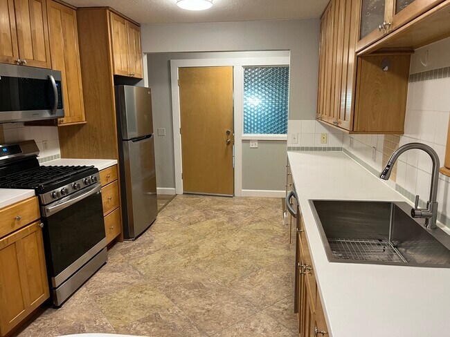 Cocina - 2210 Roosevelt Dr