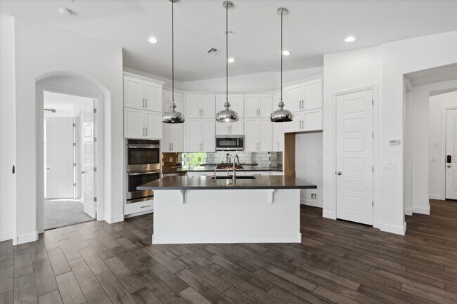 Foto del edificio - 4713 S Aileron Ln