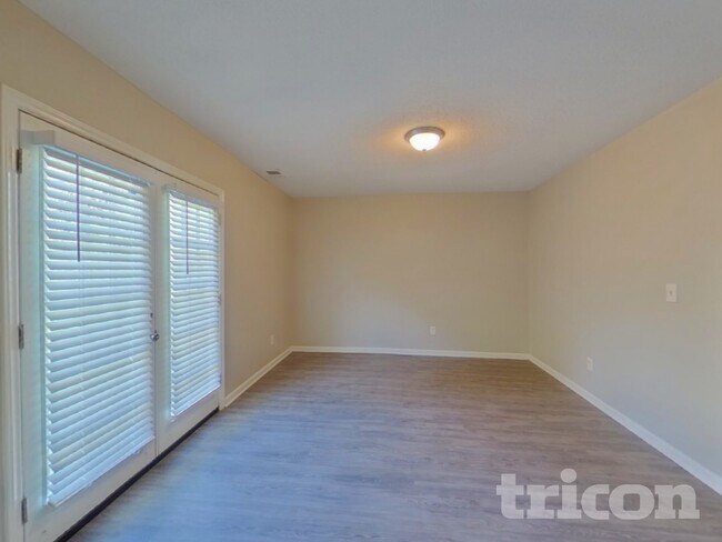 Foto del edificio - 134 Cottage Lake Way