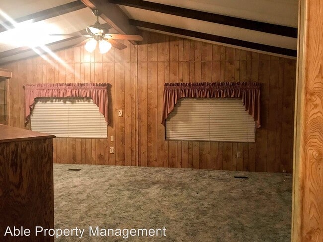 Building Photo - 2 br, 2 bath House - 108 Verna Street