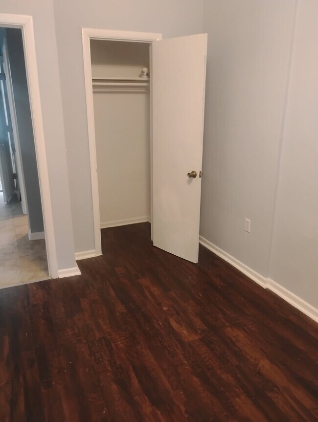 Foto del edificio - 56 Clinton St