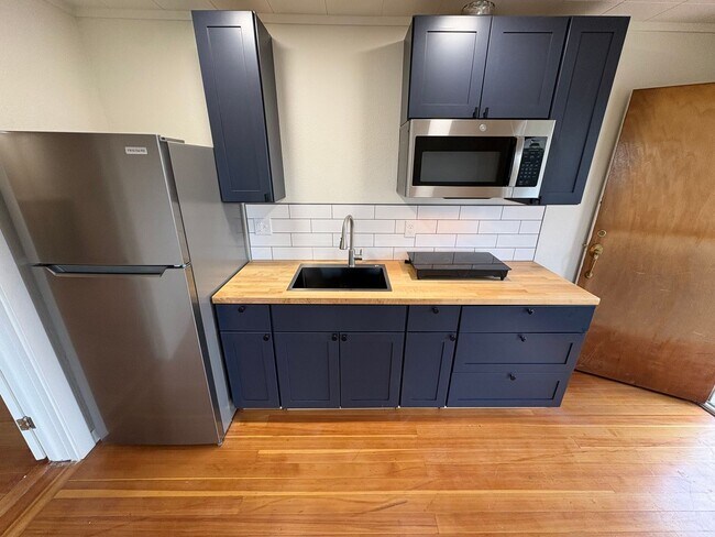 Foto del edificio - 1133 N Almon St