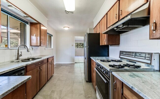 Foto del edificio - Lafayette Rental 4 bedroom