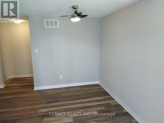 Building Photo - 440 Via Verona Ave