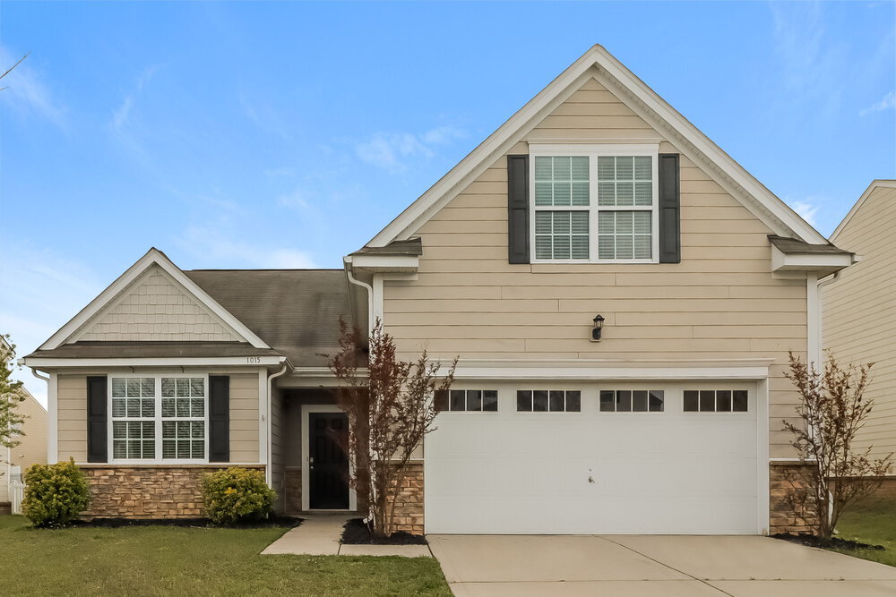 Foto principal - 1015 Yellow Bee Rd