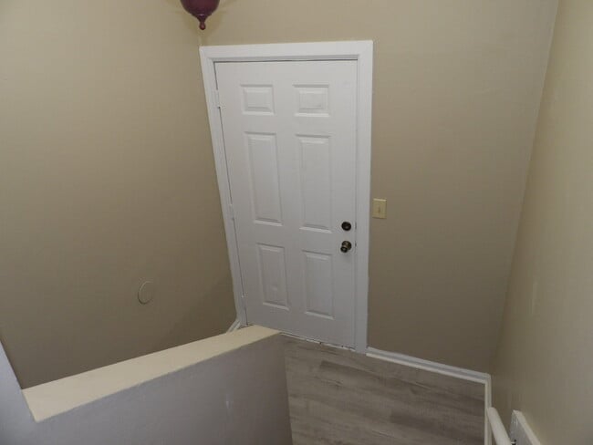 Foto del edificio - 217 Landings Dr