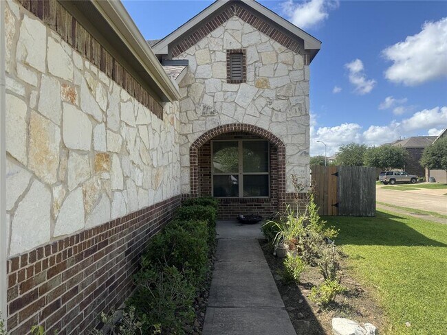 Foto del edificio - 3310 Atherton Ridge Ln