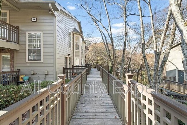 Photo - 2901 Lenox Rd NE Townhome