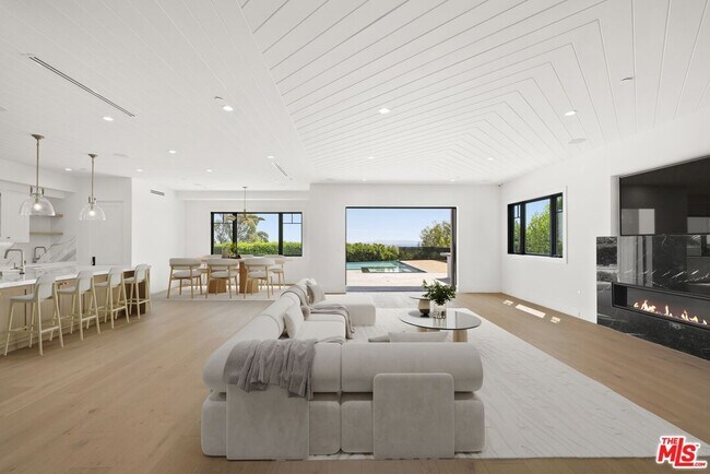 Foto del edificio - 1744 Correa Way