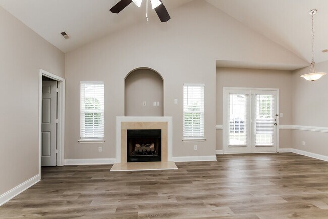 Building Photo - 12535 Twelvetrees Ln