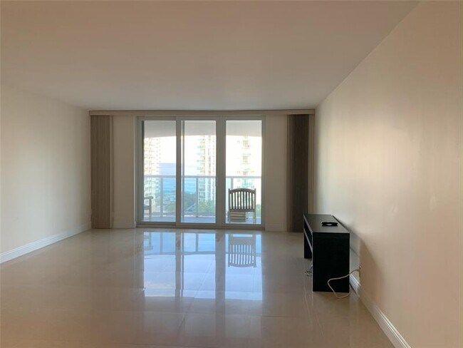 Foto del edificio - 3800 S Ocean Dr