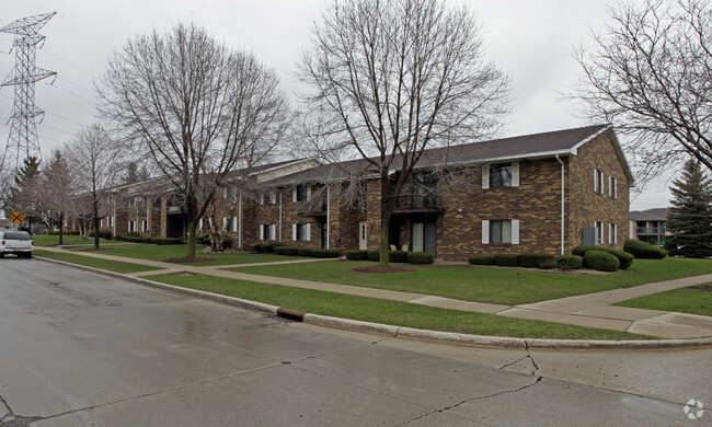 Building Photo - Cranberry Apartments