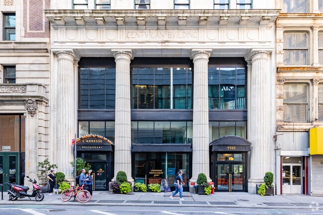 1182 Broadway - The Centurian