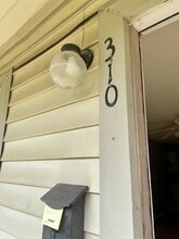 Building Photo - 310 S B St