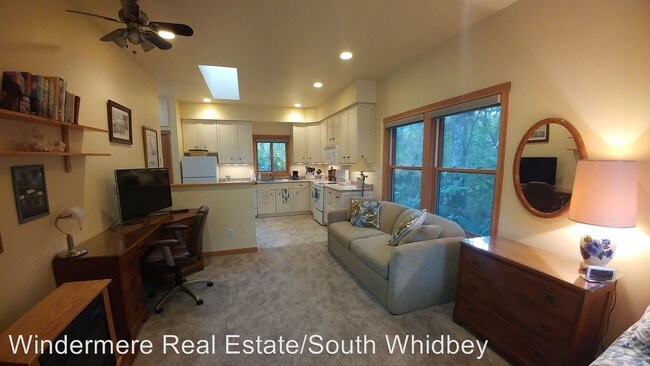 Foto del edificio - 4107 East Harbor Road