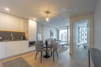 Building Photo - 1500 Boul René-Lévesque O Building Photo - 1500 Boul René-Lévesque O