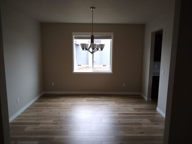 Foto del edificio - Located in Millersburg ~ Gorgeous 4 Bedroo...