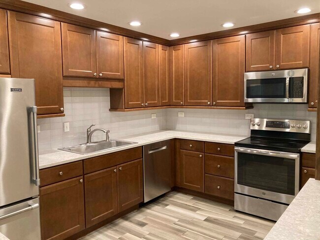 Foto del edificio - 9078 W Heathwood Dr