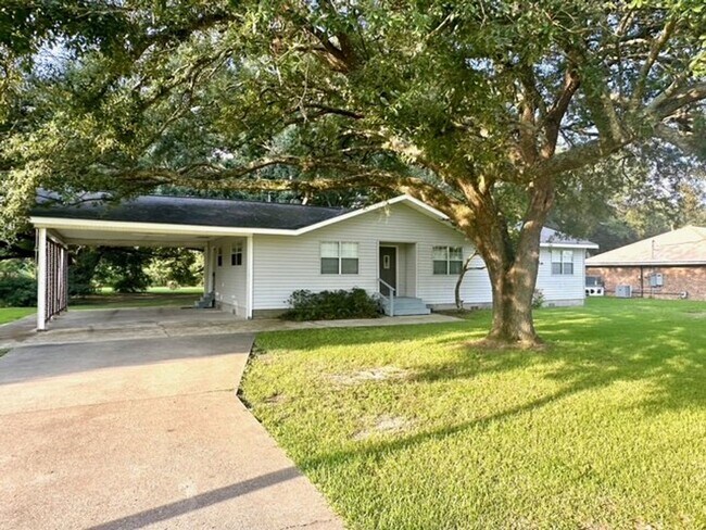 Foto del edificio - 37222 Miller Rd