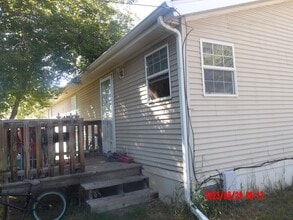 Building Photo - 360 N Buchanan St