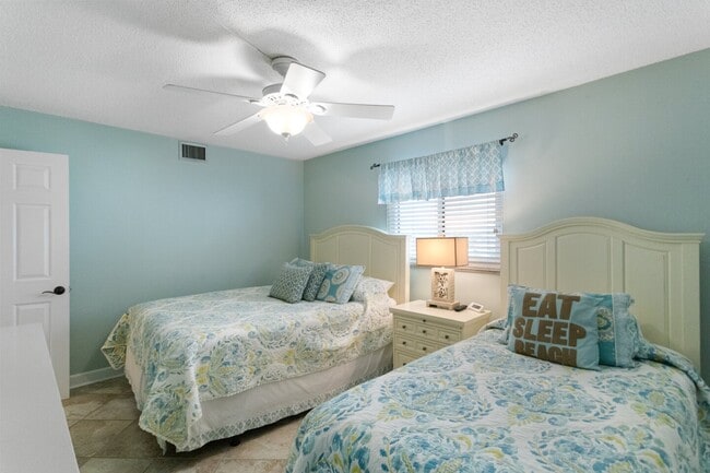 Building Photo - 15000 Gulf Blvd