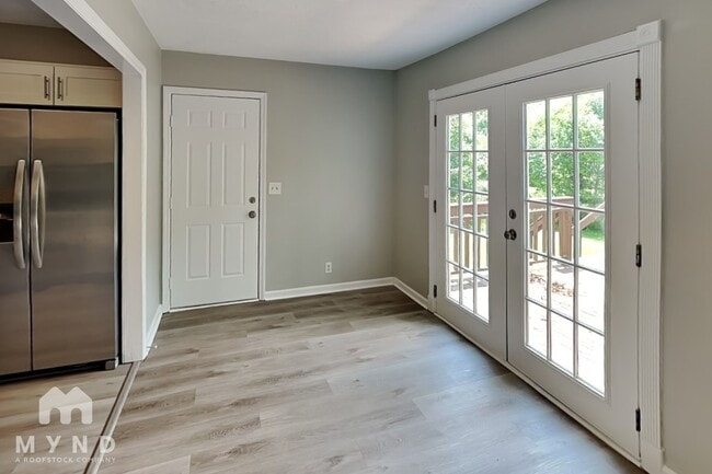 Building Photo - 2981 Owendale Dr