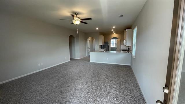 Foto del edificio - 137 Emma Dr