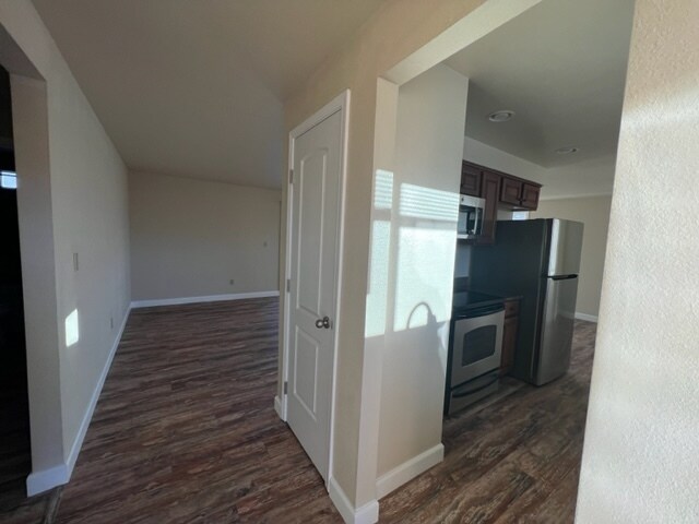 Building Photo - 67 Zircon Dr