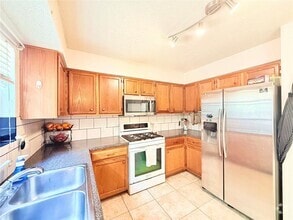 Building Photo - 1407 Deer Ledge Trail