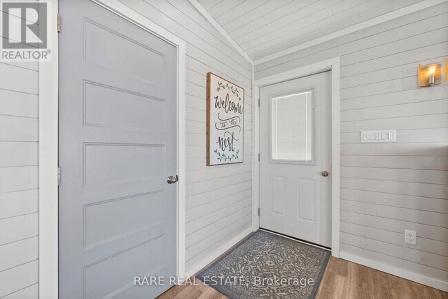 Photo du bâtiment - 168 Charlore Park Dr