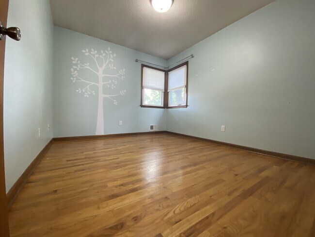 Foto del edificio - 1863-17 1/2 17 1/2 St NW