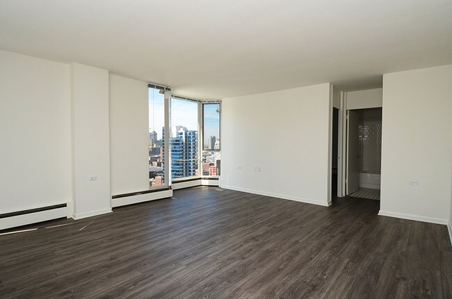 Building Photo - 55 W Chestnut St