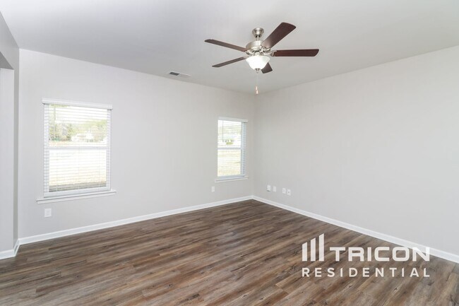 Building Photo - 108 Chapel Meadow Ln SW