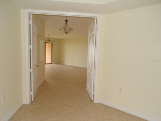 Building Photo - 89 Vivante Blvd