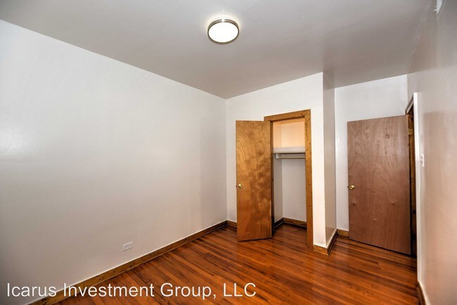 Foto del edificio - 3148 W 64th St