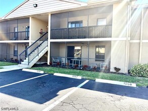Building Photo - 5315 Summerlin Rd
