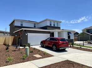 Building Photo - 2446 Cortes Dr
