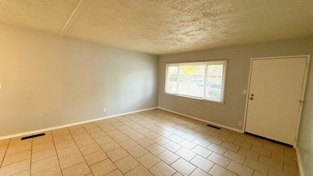 Photo - 2 Wales Ct House