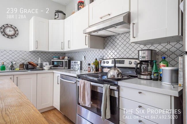 Photo du bâtiment - Little Italy Three Bedroom