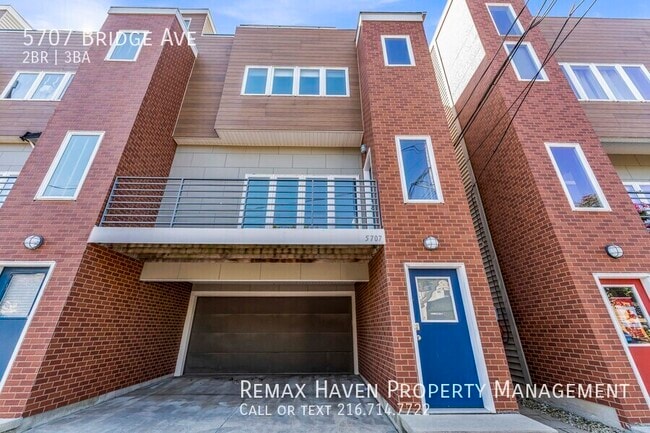 Foto del edificio - 5707 Bridge Ave