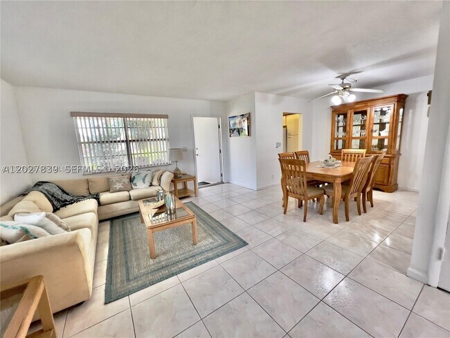 Foto del edificio - 501 Blue Heron Dr