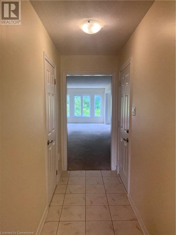 Building Photo - 755 Linden Dr