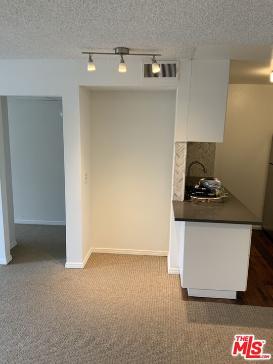 Foto del edificio - 5109 Raintree Cir