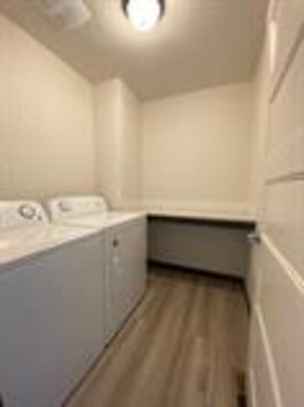 Foto del edificio - 1528 Latitude Ln